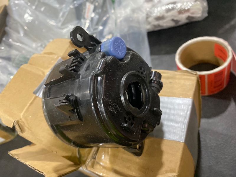 Photo 1 of Fog Light Len Compatible with 2006-2019 Ford Fusion/Lincoln, Left and Right Side OE#6E5Z15200A/FO2590110C with Clear Bulb-1 Pair