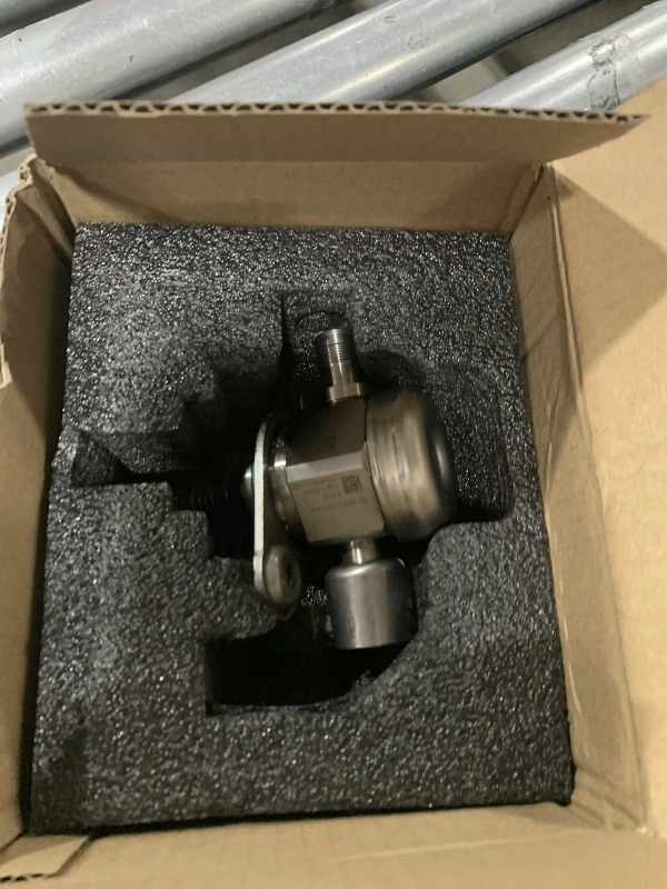 Photo 1 of 2012-2018 High Pressure Fuel Pump Fit for Mercedes-Benz C300 13-14, C350 12-15, E350 12-16, E400 13-15, GLE350 16-18, GLK350 13-15, ML350 12-15, R350 2012, SLK350 12-16, 3.5L V6, Replace 2760700601