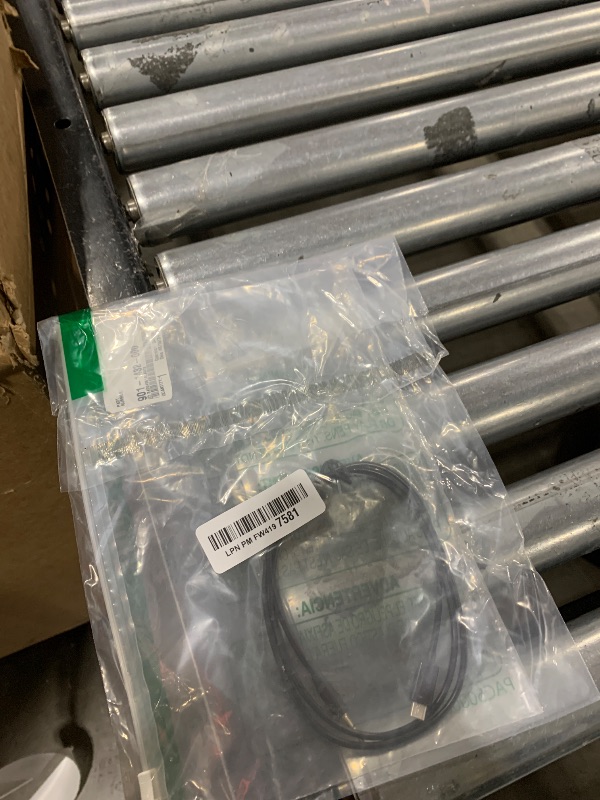 Photo 1 of (SR2NX2) 2.5mm-Micro USB is Suitable for The Samsung Camera Shutter Release Cable NX1000 / NX2000 / NX300 / It is Used for Connecting Wireless Remote Controls, Flash triggers and Shutter Controllers