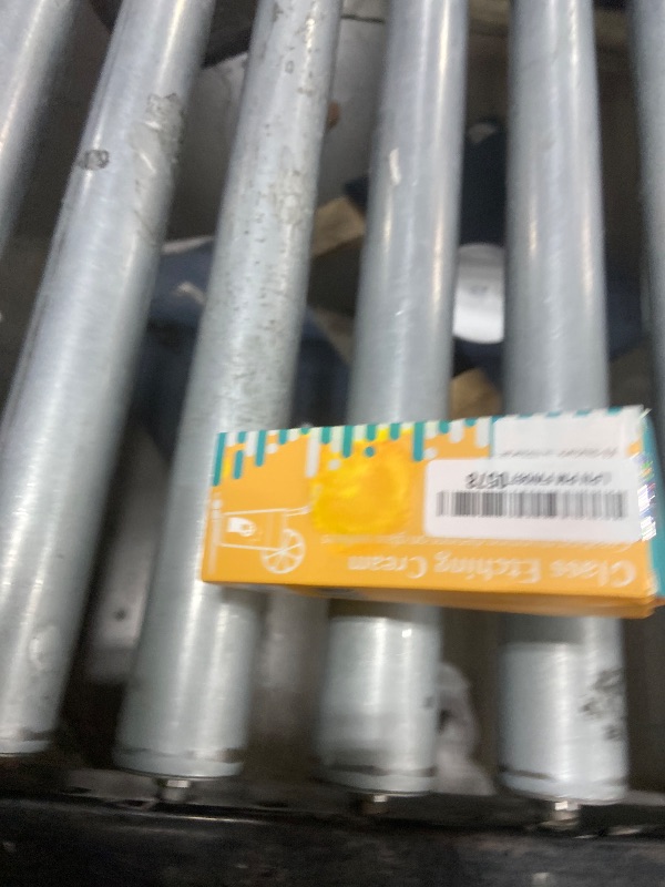 Photo 1 of (3oz) Etching Starter Kit for Intricate Designs, DIY Art Craft Bundled with 3 Application Brushes, 1 Paper Tape, 1 Nitrile Gloves, 1 Silk Screen Label, Perfect for Mirrors, Windows, Glassware