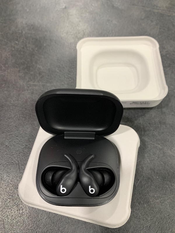 Photo 1 of RIGHT EARBUD DOES NOT WORK*******************Beats Powerbeats Fit - Wireless Noise Cancelling Workout Earbuds with Secure-Fit Wingtips, Up to 30-Hour Battery Life, Sweat & Water Resistant, Apple & Android Compatible - Jet Black