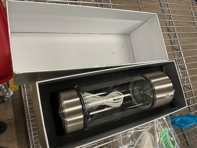 Photo 1 of PUREPEBRIX Hydrogen Water Bottle Generator-Up to 8100 PPB Molecular Hydrogen, 12-Hour Hydrogen Retention, IHSA Certified SPE/PEM Tech, Portable Hydrogen Bottle, Healthy Gift (Platinum)