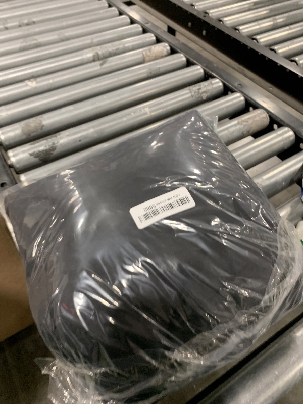 Photo 1 of MAOYSSEN Men's Mountain Ski Jacket Waterproof Winter Coat Warm Snowboarding Jacket Snow Windbreaker Hooded for Hiking