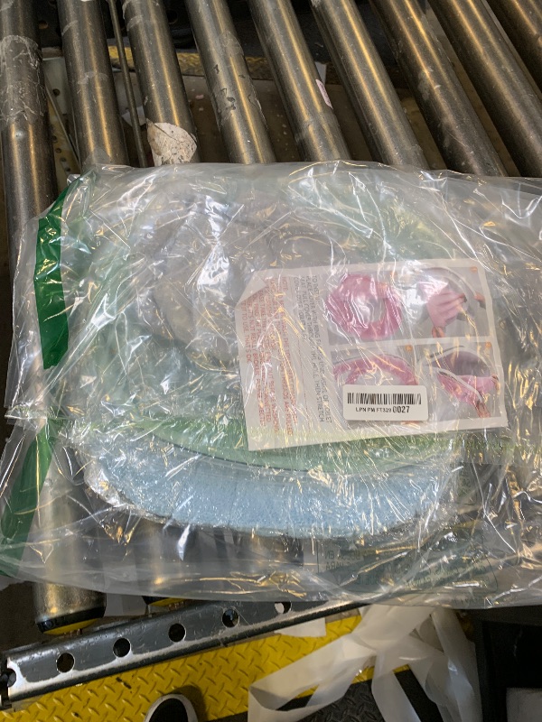 Photo 1 of Guojanfon Bathroom Soft Thicker Warmer Stretchable Washable Cloth Toilet Seat Cover Pads 3PCS