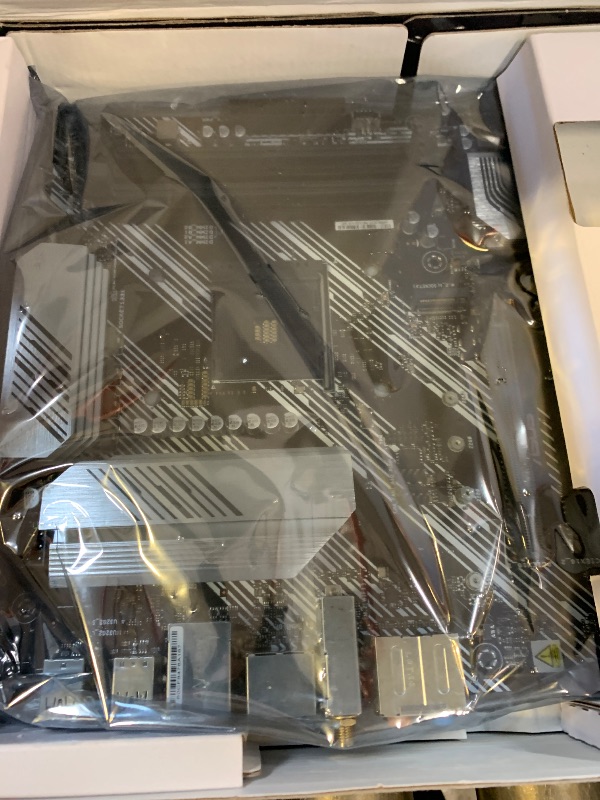 Photo 1 of ASUS Prime B550-PLUS AC-HES AMD AM4 (3rd Gen Ryzen) ATX Motherboard (Dual M.2, PCIe4.0, WIFI5, 1Gb Ethernet, SATA 6 Gbps, USB 3.2 Gen 2 Type-C, Front USB 3.2 Gen 1 Type-C and CEC Tier II Ready)
