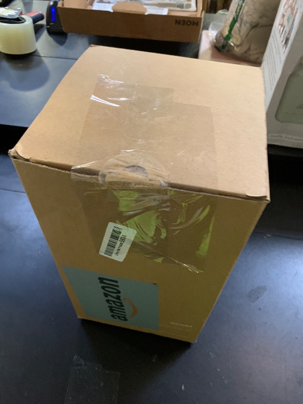 Photo 1 of Automatic Cat Feeder - 5L Anti-Clog Cat Food Dispenser Keeps 2-15mm Dry Food Fresh, 10s Voice, 1-6 Meals/Day, Programmable Portions, 180-Day Battery Life, Easy to Clean Auto Pet Feeder for Small Dog