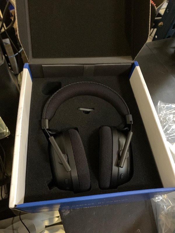 Photo 1 of Razer BlackShark V2 Pro Wireless PlayStation Gaming Headset: 50mm Drivers - Super Wideband Mic - Noise Isolating Earcups - For PS5, Nintendo Switch 2, PC, Mac - Bluetooth, USB-C - 70hr Battery – Black