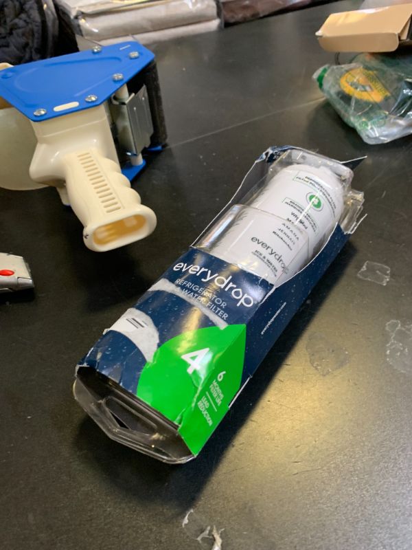 Photo 1 of everydrop® by Whirlpool Ice and Water Refrigerator Filter 4, EDR4RXD1, Single-Pack