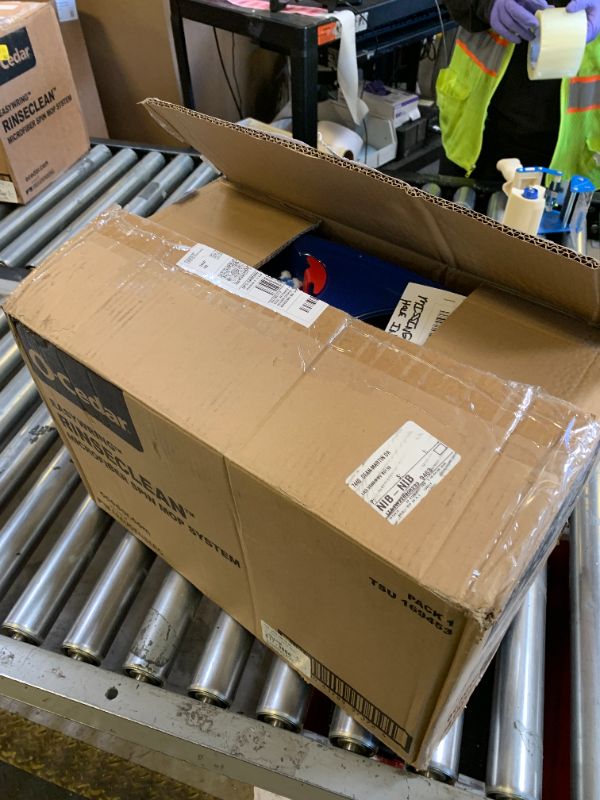 Photo 1 of O-Cedar RinseClean Spin Mop & Bucket System | Clean with Water | Removes 99% of Bacteria Plastic