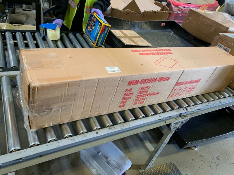 Photo 1 of FDW | 6 Inch Queen Mattress | Medium Firm | Gel Memory Foam Mattress | White | Bed in a Box, CertiPUR-US Certified | Pressure Relief, Cooling Ventilated Foam | Washable Removable Cover