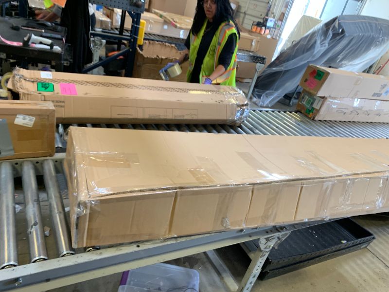 Photo 1 of pieces to unknown bed set