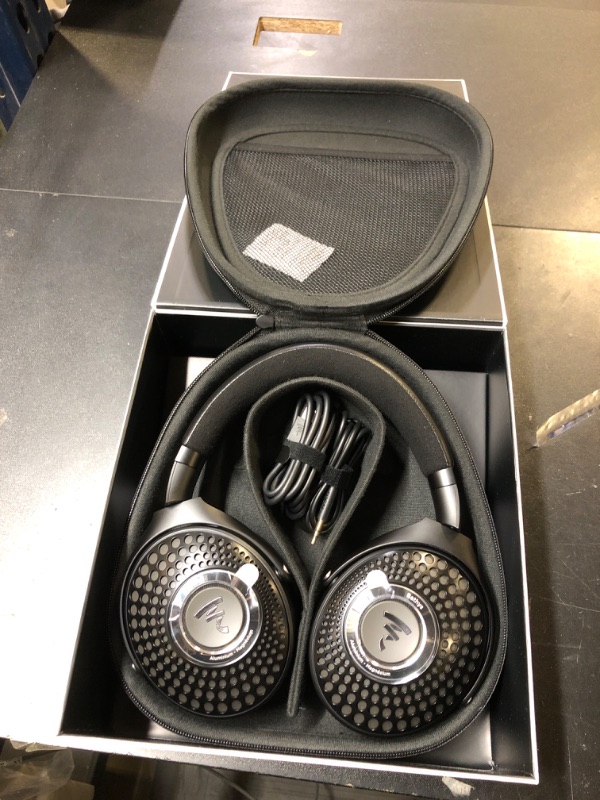 Photo 1 of Focal BATHYS Over Ear HiFi Bluetooth Wireless Headphones with ANC (Black Stealth)