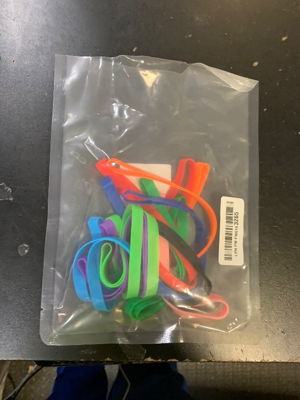 Photo 1 of 10 Pcs Beach Towel Bands Rubber Towel Clips for Beach & Cruise Chairs, Stretchable Towel Holder Chair Bands for Beach Cruise Vacation Essentials Outdoor Gear Packing (0.4×12Inch)