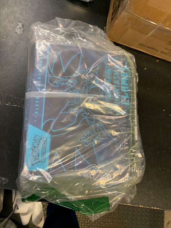 Photo 1 of Pokémon TCG: Mega Evolution—Phantasmal Flames Elite Trainer Box