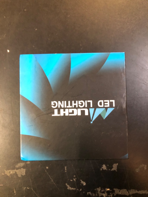 Photo 1 of Nilight 9006/HB4 Bulbs,9006 Halogen Replacement Fog Light Bulb 14000LM 6500K Cool White Non-polarity, Pack of 2