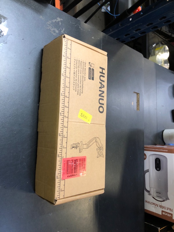 Photo 1 of **SELLING FOR PARTS---CHECK CLERK NOTES**HUANUO Single Monitor Mount, 13 to 32 Inch Gas Spring Monitor Arm, Adjustable Stand, Vesa Mount with Clamp and Grommet Base - Fits 4.4 to 19.8lbs LCD Computer Monitors