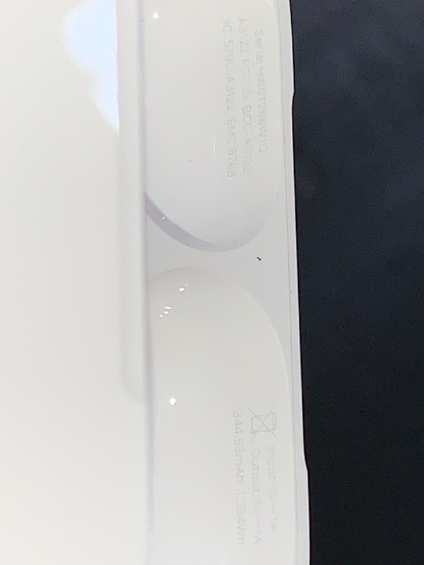 Photo 1 of Apple AirPods Pro 3 Wireless Earbuds, Active Noise Cancellation, Live Translation, Heart Rate Sensing,Hearing Aid Feature,Bluetooth Headphones,Spatial Audio, High-Fidelity Sound, USB-C Charging, White