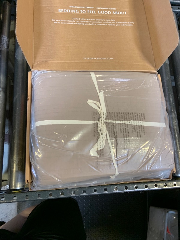 Photo 1 of EVERGRACEHOME 100% Cotton Modern Lines Quilt Set King Size, Pre-Washed Soft Striped Coverlet Bedspread, 3 Piece Lightweight Bedding Set for All Season, with 2 Pillow Shams, Stone Taupe