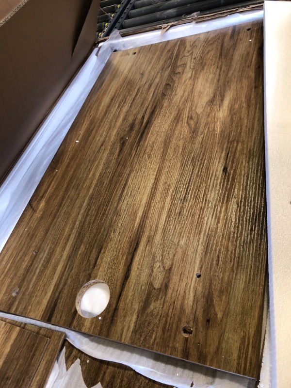 Photo 1 of OFFICE DESK