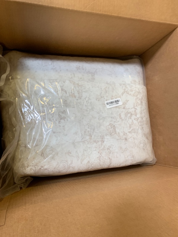 Photo 1 of 6x9 Area Rugs for Living Room: Washable Vintage Floral Rug Low Pile Non-Slip Boho Carpet for Bedroom Nursery Dining Room (Floral Beige, 6'x9')