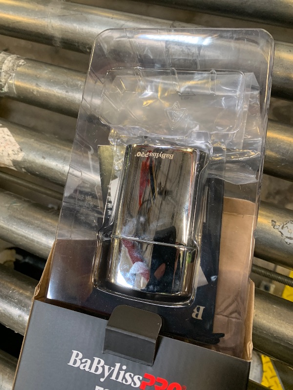 Photo 1 of BaBylissPRO Barberology Foil Shaver FXFS1 SILVERFX Professional High-Torque Shaver