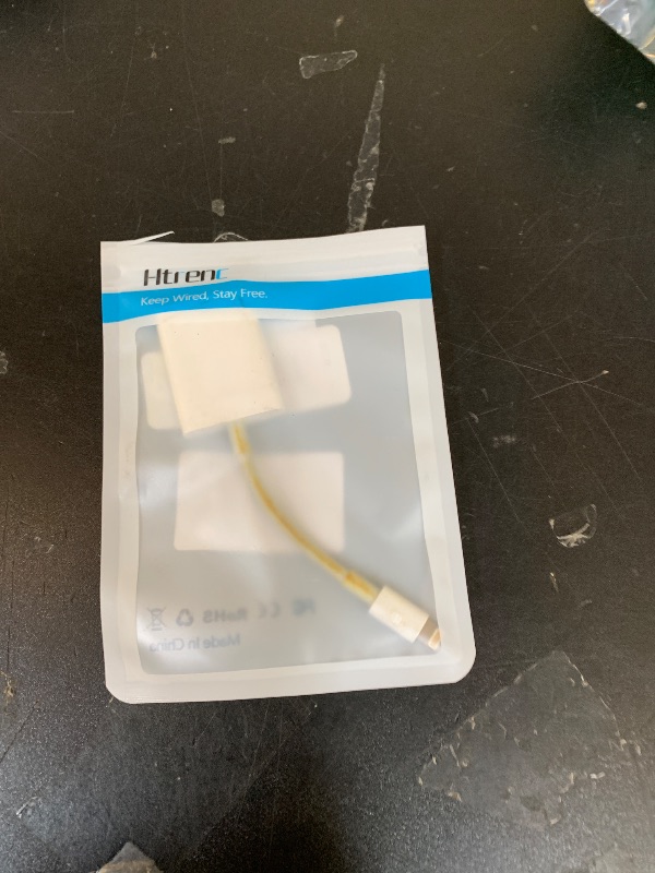 Photo 1 of USB C SD Memory Card Reader, Type C Camera Adapter Trail Viewer for iPhone 17/ iPhone 16/15/ iPad MacBook/Air/Pro iMac/Samsung Galaxy Android