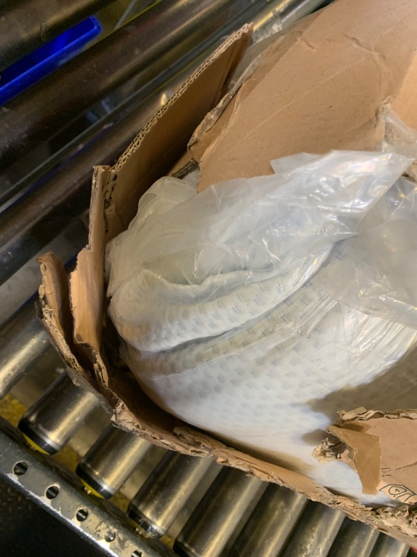 Photo 1 of Zinus 12 Inch Green Tea Cooling Memory Foam Mattress [New Version], Queen, Fiberglass Free, Medium Firmness, Cooling Gel Foam, Certified Safe Foams & Fabric, Mattress in A Box