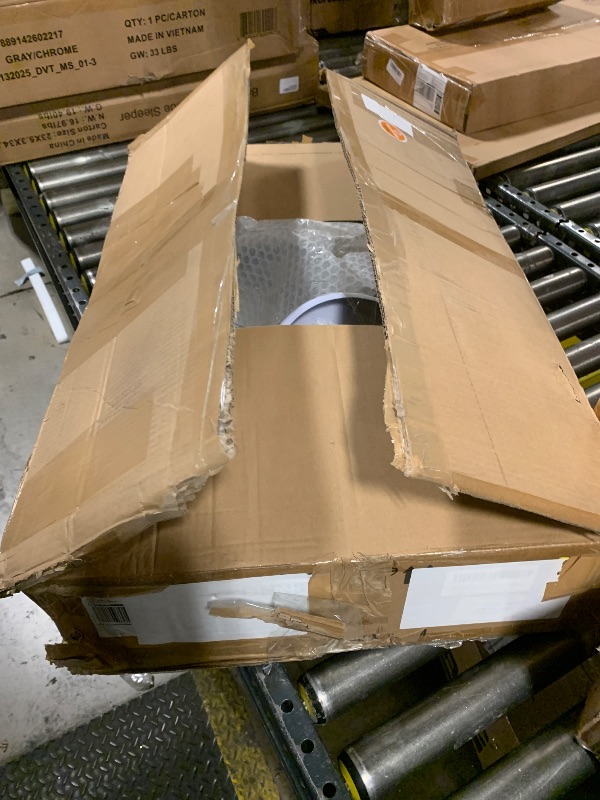 Photo 1 of ECGOIOE Wedding Butterfly Floor lamp Creative Butterfly Ceiling Lamp Butterfly Hanging Decoration Props for Wedding Party Events, 80CM/31.5INCH, Warm-1PCS