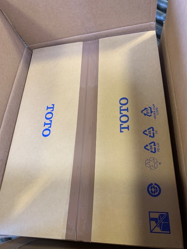 Photo 1 of TOTO® Drake® WASHLET®+ Two-Piece Elongated 1.28 GPF TORNADO FLUSH® Toilet with S5 Bidet Seat, Cotton White - MW7763446CEG#01