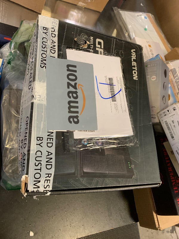 Photo 1 of VALETON GP-200 Multi-Effects Guitar/Bass Pedal with Expression, FX Loop, MIDI, Amp Modeling, IR Cab Simulation, Stereo, USB Interface