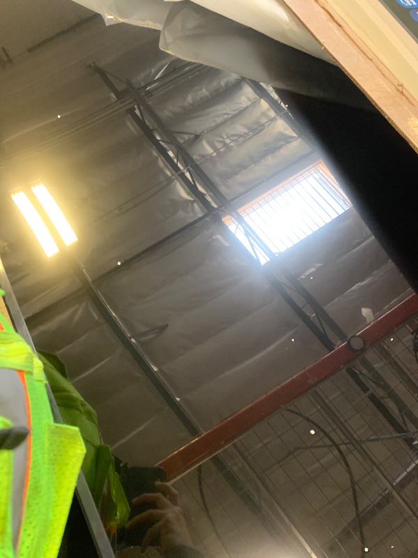 Photo 1 of Samsung 58-Inch Class Crystal UHD U8000F 4K Smart TV (2025 Model) Endless Free Content, Crystal Processor 4K, MetalStream Design, Knox Security, Alexa Built-in