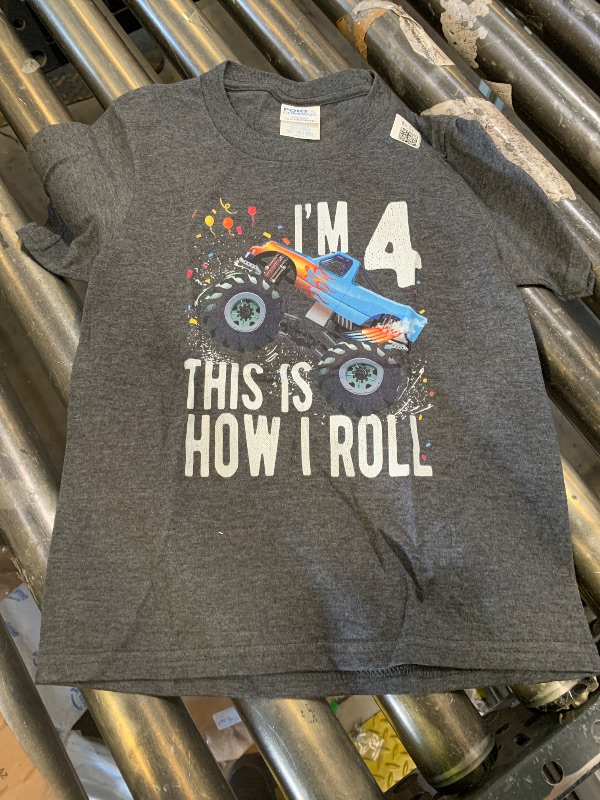 Photo 1 of "I'm 4 this is how i roll" t-shirt