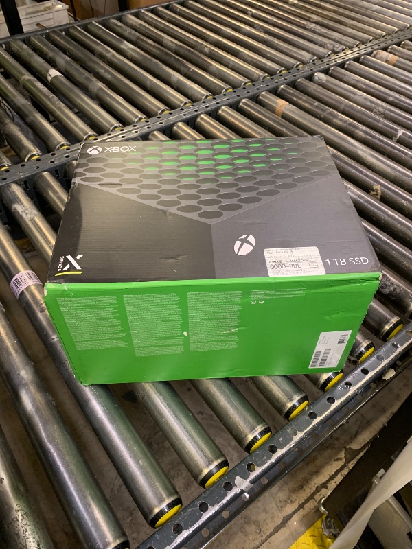 Photo 1 of XBOX Series X 1TB SSD