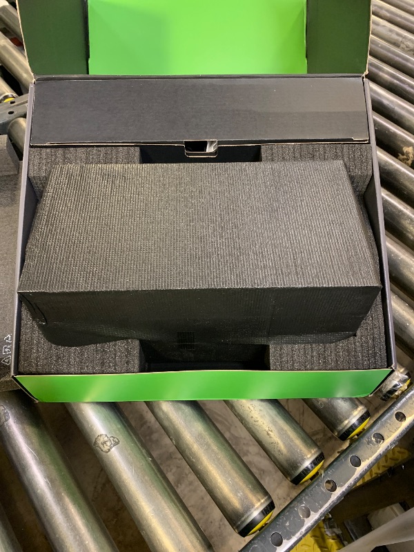 Photo 1 of XBOX Series X 1TB SSD