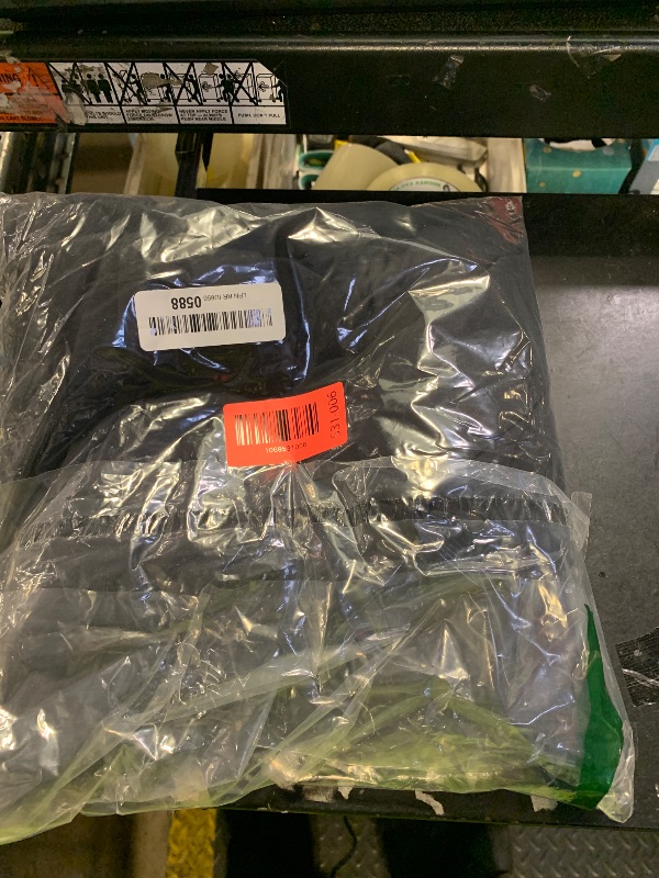 Photo 1 of *1 PIECE* Amazon Essentials Women's Plus Size Short-Sleeve V-Neck T-Shirt, Black, 3X