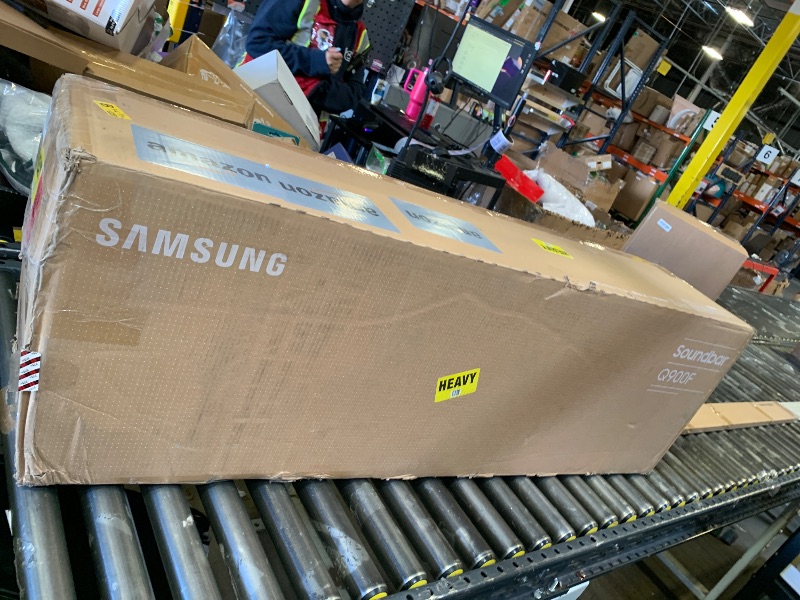 Photo 1 of Samsung Q-Series Soundbar HW-Q900F 7.1.2 ch Subwoofer (2025 Model) Smart Integration, Wireless Dolby Atmos, Q-Symphony
