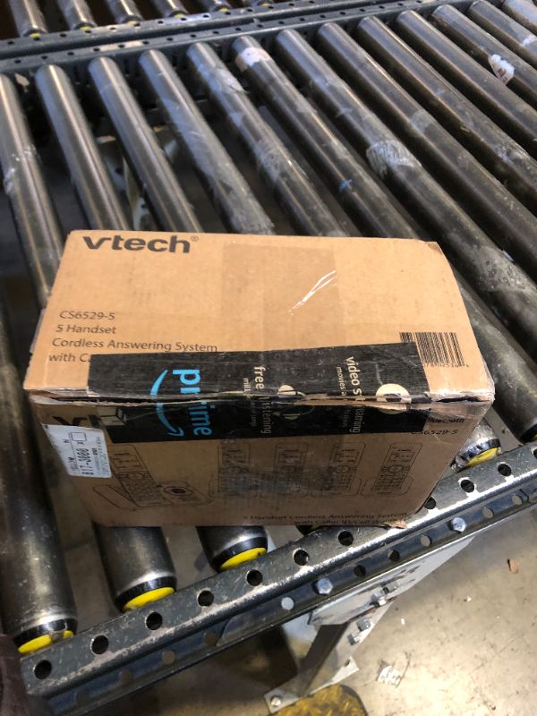 Photo 1 of VTech CS6529-5 5-Handset DECT 6.0 Cordless Phone with Answering System, Caller ID/Call Waiting, Wall-Mountable, LCD Screen, Handset Speakerphone (Silver/Black)