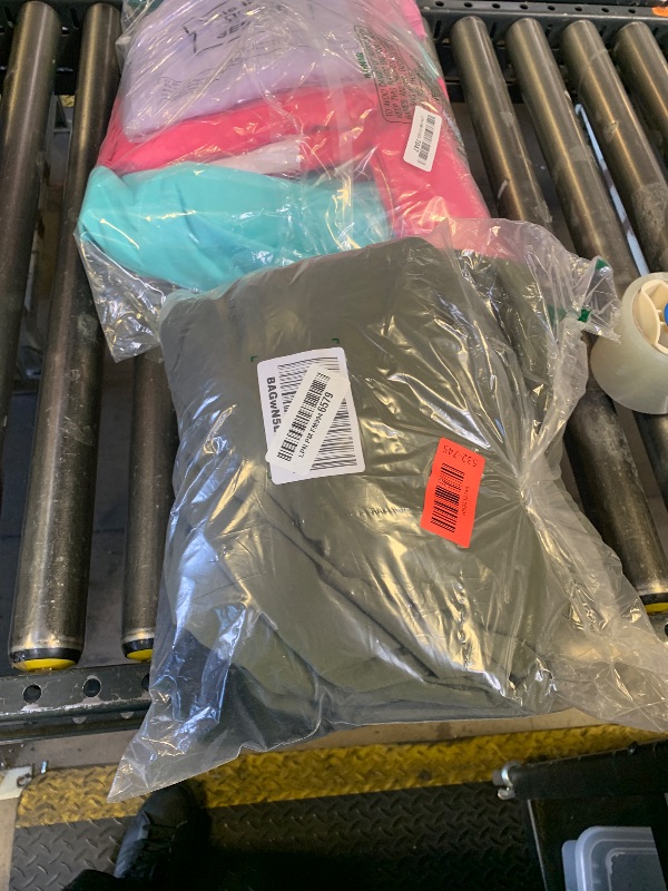 Photo 1 of FREE SOLDIER Men's Ski Bibs Snow Insulated Waterproof Winter Overalls Ripstop Snowboarding Pants (Army Green Small/32)