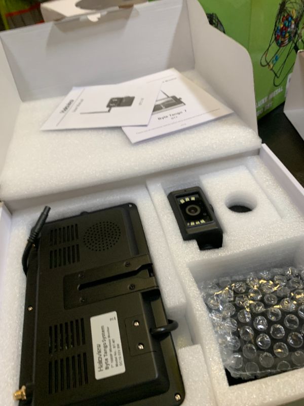 Photo 1 of Haloview BThandy7 Wireless Backup Rear View FHD 1080P Hitch Camera and Monitor System for RV/Trailer/Pickup