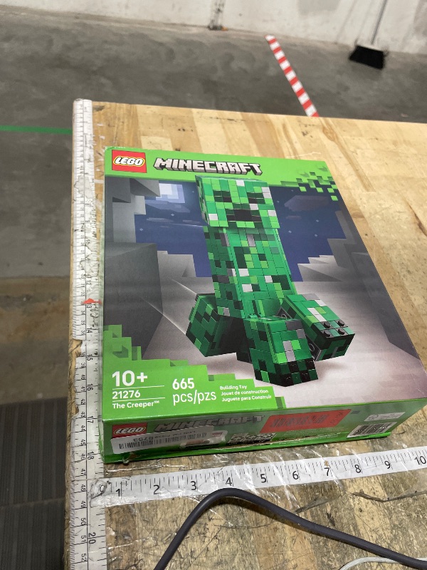 Photo 1 of **FACTORY SEALED** LEGO Minecraft The Creeper Kids Building Toy - Minecraft Toy for Boys & Girls, Ages 10+ - Room Decor for Gamers -W/ 1st Version Minifigure - Gift for Birthdays - 21276