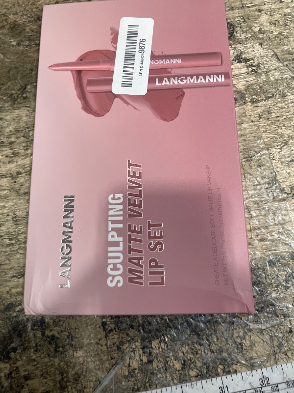 Photo 1 of 12Pcs Matte Lipstick + Lip Liner Pens Lip Combo Sets, Creamy Matte Lip Makeup Kit Long-Lasting Waterproof, Smudge-Proof Highly Pigmented Formula, Bold & Chic Shades Makeup Set (Bold Reds Collection)