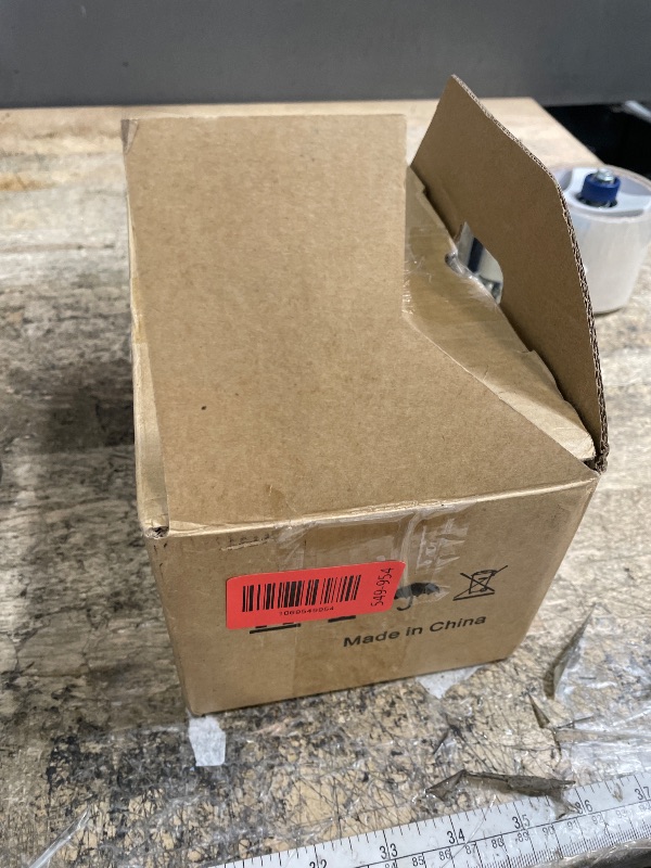 Photo 1 of ** FOR PARTS ONLY ** Android 14 Car Stereo for Chevrolet Express 1500 2500 2003-2006 with Wireless CarPlay Android Auto, 7" Touchscreen Double Din Car Radio Support Bluetooth GPS WiFi SWC FM SWC Mirror Link Backup Camera