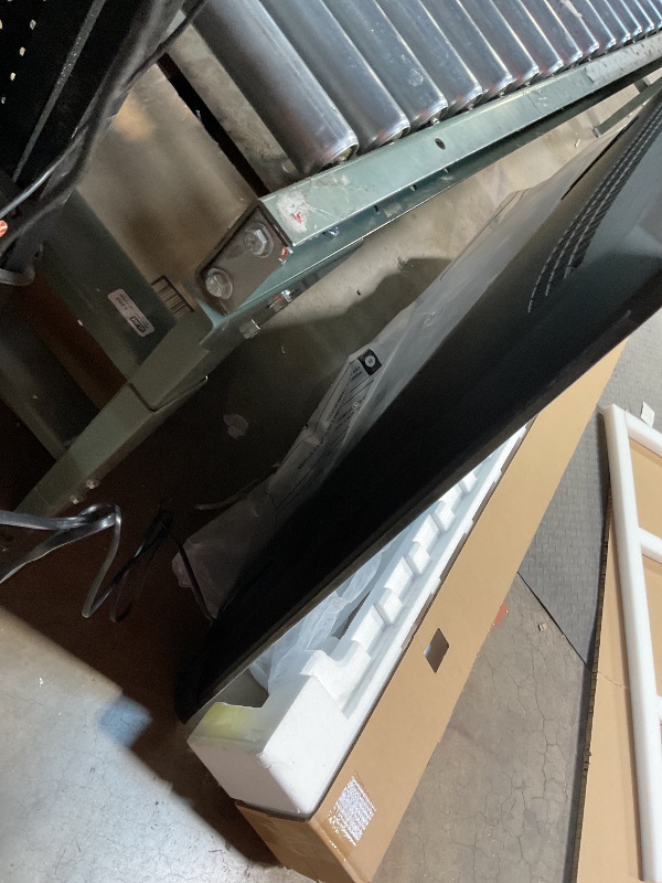 Photo 1 of ***CRACKED SCREEN ONLY PARTS*** Roku Smart TV 2025 – 75-Inch Plus Series, Mini-LED TV – RokuTV with Enhanced Voice Remote – Flat Screen 4K QLED Television with Dolby Vision & Wi-Fi for Streaming Live Local News, Sports