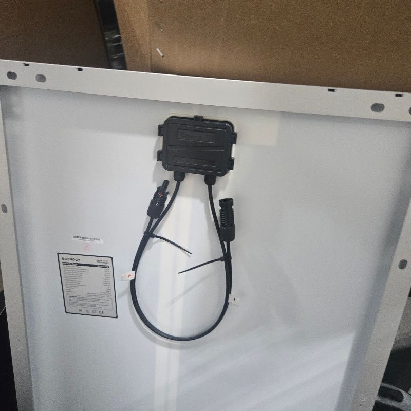 Photo 1 of ** FOR PARTS ONLY ** 
Renogy 400 Watt Solar Panel Ntype, 4PCS 12V 100 Watt Solar Panels 16BB 25% High-Efficiency, Ntype Solar Panel for RV Marine Boat Trailer Camper Rooftop Farm and Other Off-Grid System