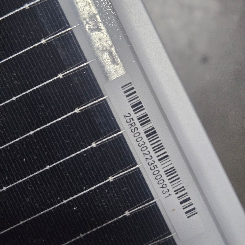 Photo 1 of ** FOR PARTS ONLY ** 
Renogy 400 Watt Solar Panel Ntype, 4PCS 12V 100 Watt Solar Panels 16BB 25% High-Efficiency, Ntype Solar Panel for RV Marine Boat Trailer Camper Rooftop Farm and Other Off-Grid System