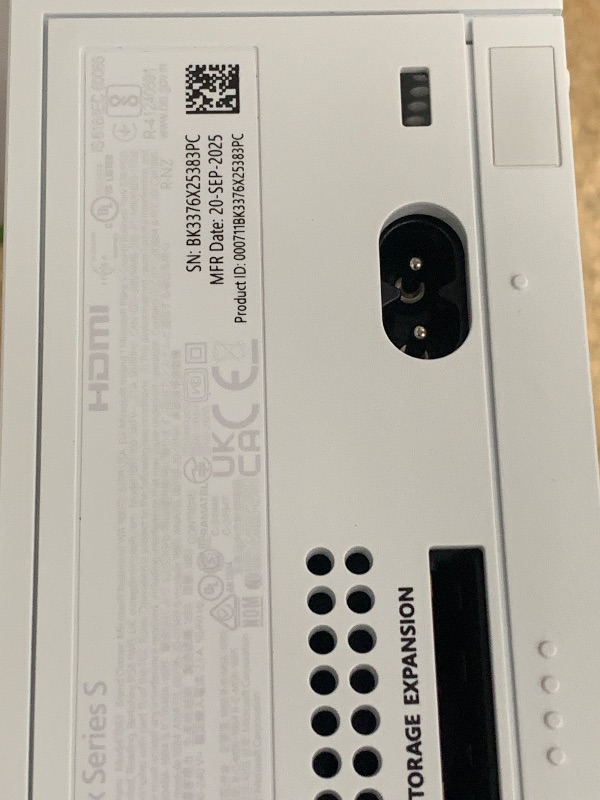 Photo 1 of *** PARTS ONLY *** Xbox Series S - All Digital Gaming Console - 1TB SSD - Includes Wireless Controller - 120FPS - Robot White