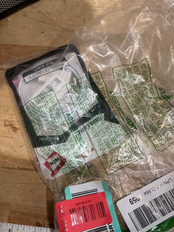 Photo 1 of [Apple MFi Certified] Apple Lightning to HDMI Cable Adapter for iPhone to TV, 1080P Digital AV Adapter Sync Screen Connector Compatible for iPhone 14 13 12 11 Pro Max XS XR X 8 to TV Projector Monitor