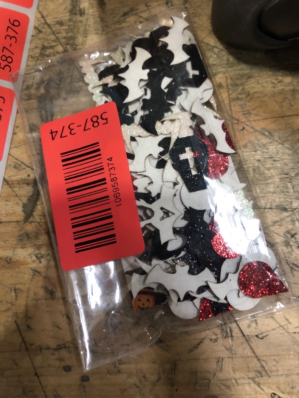 Photo 1 of 150pcs Zombie Confetti, Vampair Table Confetti, Bloody Paper Scatter, Red&Black Glitter Killer Birthday Table Scatter, Horror Movie Theme Party Decoration