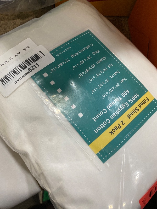 Photo 1 of 2-Pack Pure Cotton Twin XL Fitted Sheet for Adjustable Bed Split King, 600 TC 16" Deep Pocket Egyptian Cotton Fitted Sheet (2pcs, Twin XL, White)