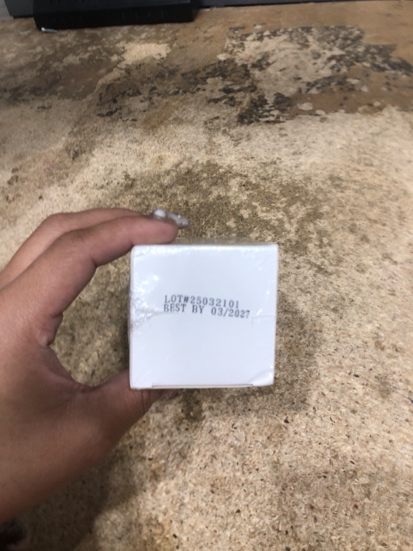 Photo 1 of *** SEE PHOTOS FOR EXP DATE***

Hemp Oil Capsules with Omega 3-6-9 Fatty acids, Vitamin C, Vitamin E, Trace Minerals, Amino Acids